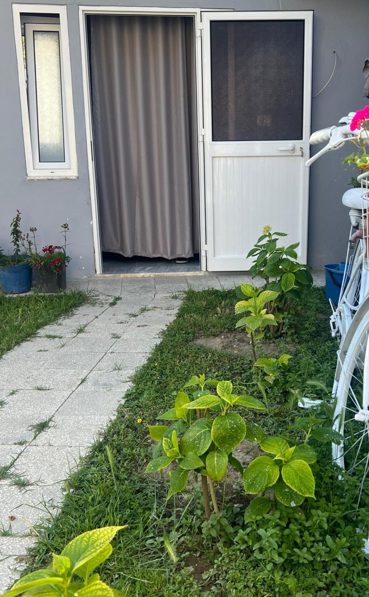 Happy Corner Guest House Shkodër Eksteriør billede